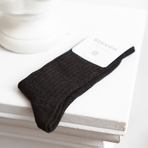 Skarpetki w prążek z wełny merino bezuciskowe art. 130 Steven