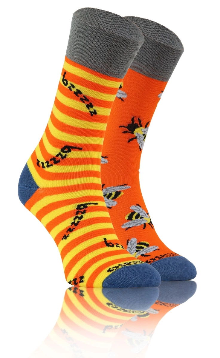 6X Finest farbige Socken als Geschenk von Sesto Senso