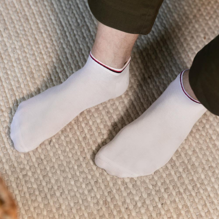 Herrensocken mit gestreifter Kunst. 075 NJ001 weiß