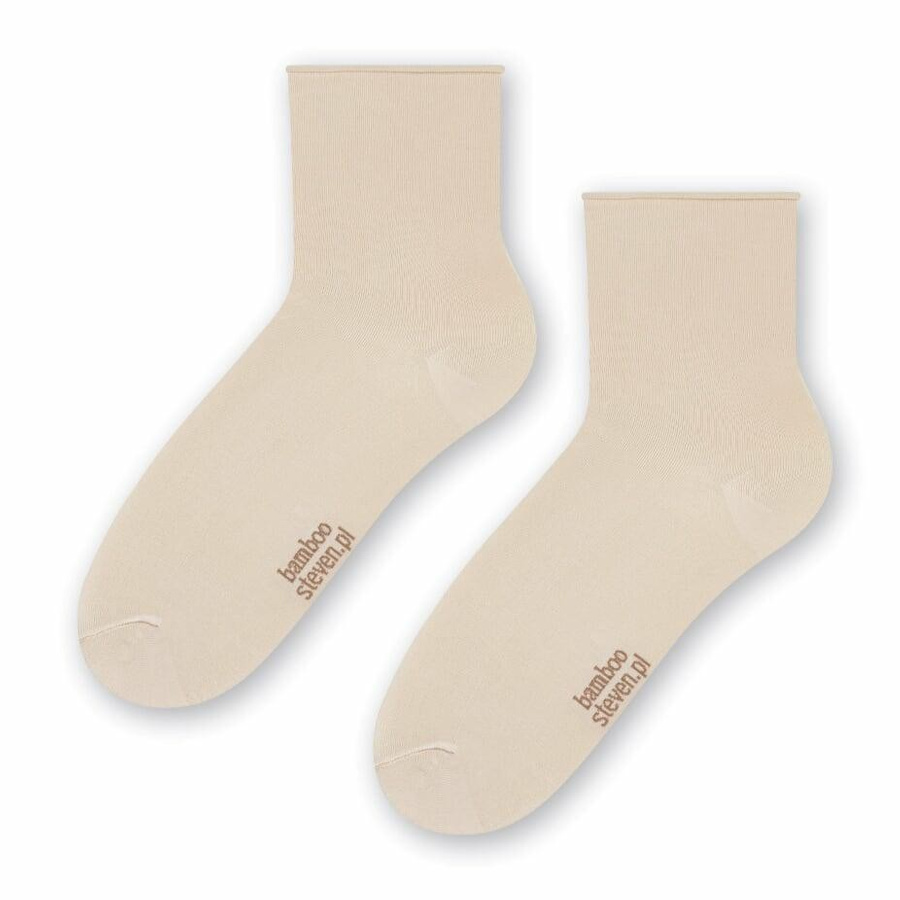 Dünne Damensocken aus Bambus Kunst. 059 Steven