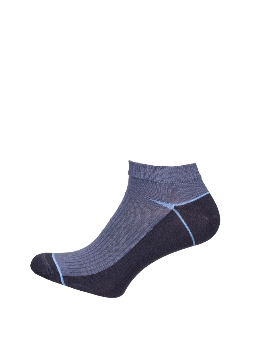 Sportliche Füße der Männer