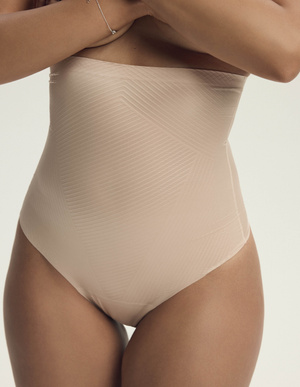 Formgebender String Beige