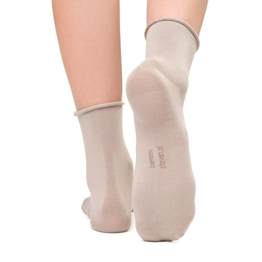 Socken ohne Druck Serie Beige