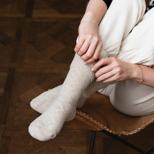 Damen Socken Serie Kunstwolle hellbeige