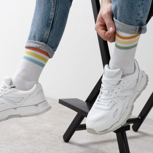 Sportliche gestreifte Socken für Damen/Herren Mehr Mode