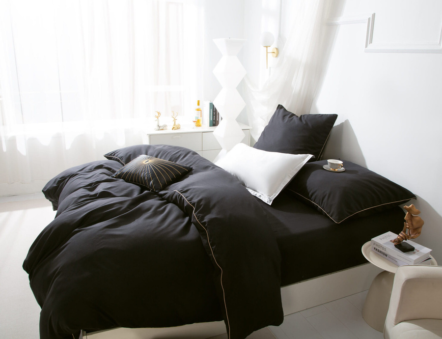 Bettwaren Queen Schwarz Gold