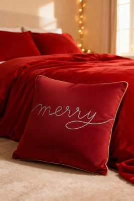 Cushion Merry Red