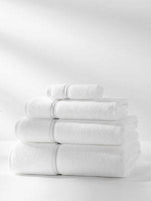 Towel Libre White/Silver